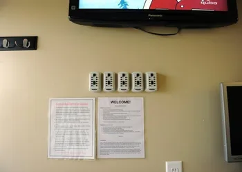 Camelot Inn at Honeyville hotel thumbnail 3
