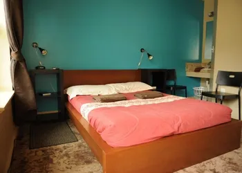 Camelot Inn at Honeyville hotel thumbnail 5