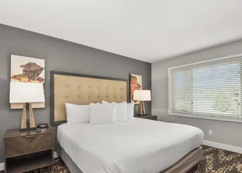 WorldMark Arrow Point hotel thumbnail 8