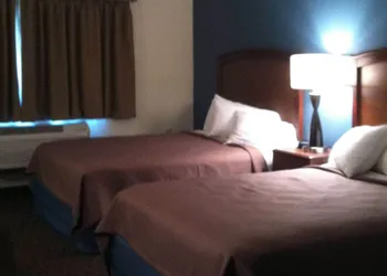 AmericInn by Wyndham Beulah hotel thumbnail 6