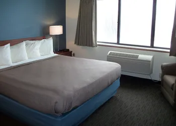 AmericInn by Wyndham Beulah hotel thumbnail 8