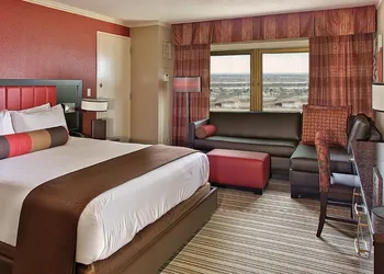 Golden Nugget hotel thumbnail 3