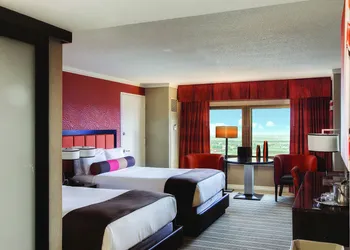 Golden Nugget hotel thumbnail 6