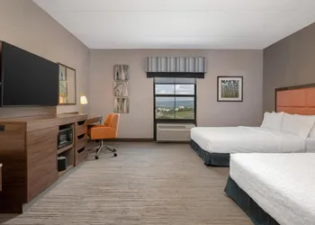 Hampton Inn & Suites Wilkes-Barre/Scranton hotel thumbnail 6