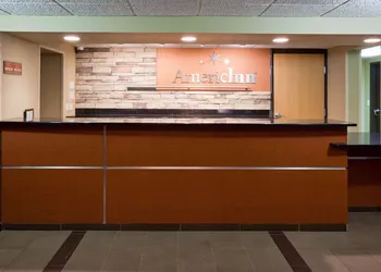 AmericInn by Wyndham Grafton hotel thumbnail 2