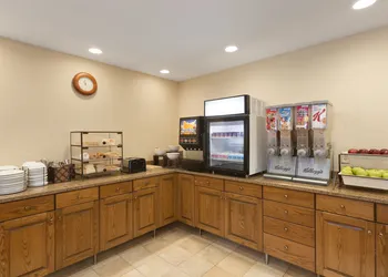 Country Inn & Suites by Radisson Rochester MN hotel thumbnail 4