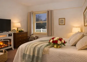 Tomales Hotel hotel thumbnail 8