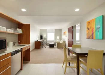 Home2 Suites by Hilton Florida City, FL hotel thumbnail 8