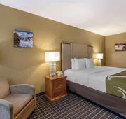 Quality Inn & Suites Westminster Seal Beach hotel detail image 7