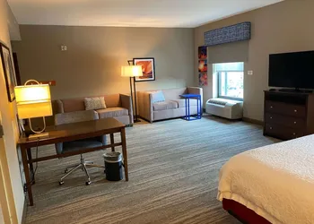 Hampton Inn & Suites Orlando-Apopka hotel thumbnail 4