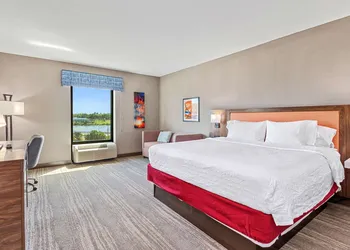 Hampton Inn & Suites Orlando-Apopka hotel thumbnail 6