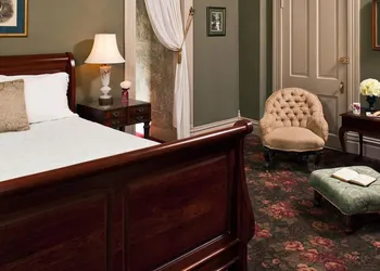 Devereaux Shields House hotel thumbnail 8