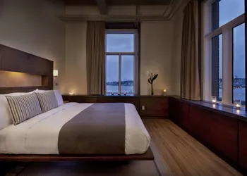 Hotel 71 by Preferred Hotels & Resorts hotel thumbnail 8