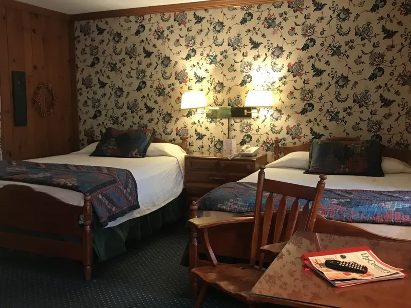 1896 House Country Inn & Motels hotel detail image 2