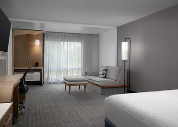 Courtyard Philadelphia Bensalem hotel thumbnail 8
