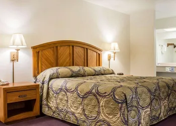 Rodeway Inn Silver Creek Inn hotel thumbnail 6