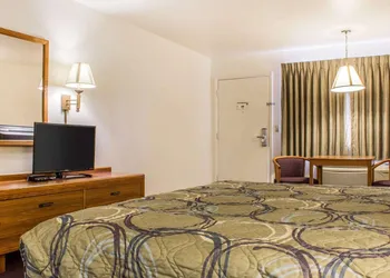 Rodeway Inn Silver Creek Inn hotel thumbnail 7