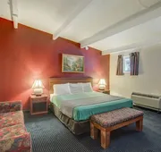 Red Carpet Inn hotel detail image 4