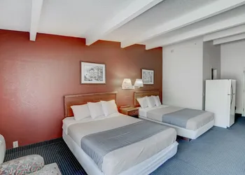 Red Carpet Inn hotel thumbnail 6