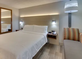Holiday Inn Express Pittston - Scranton Airport by IHG hotel thumbnail 4