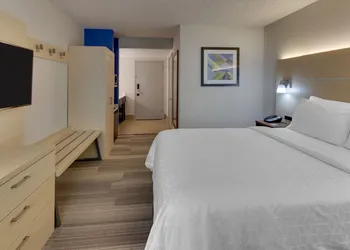 Holiday Inn Express Pittston - Scranton Airport by IHG hotel thumbnail 7