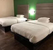 Travelers Inn & Suites hotel detail image 7