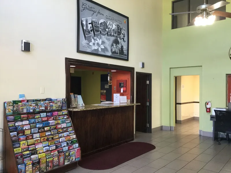 Super 8 by Wyndham Clearwater/St. Petersburg Airport hotel detail image 2