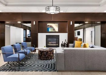 Homewood Suites by Hilton Manchester/Airport hotel thumbnail 2