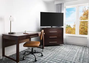 Homewood Suites by Hilton Manchester/Airport hotel thumbnail 7