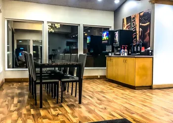 Econo Lodge Inn & Suites Winnemucca hotel thumbnail 3
