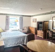Econo Lodge Inn & Suites Winnemucca hotel detail image 7