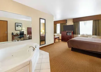 Best Western Wittenberg Inn hotel thumbnail 4