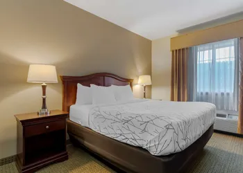 Best Western Plus Sweetwater Inn & Suites hotel thumbnail 4