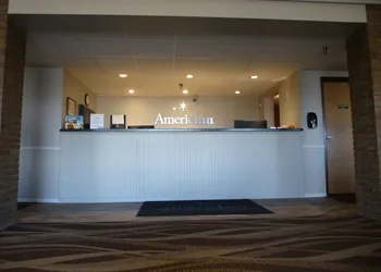AmericInn by Wyndham Mitchell hotel thumbnail 3