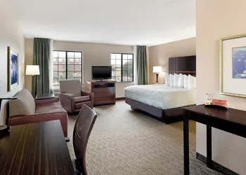 Aspen Suites hotel thumbnail 6
