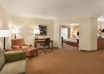 Country Inn & Suites by Radisson, Ames, IA hotel thumbnail 8