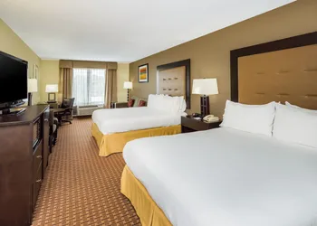 Holiday Inn Express North East by IHG hotel thumbnail 6