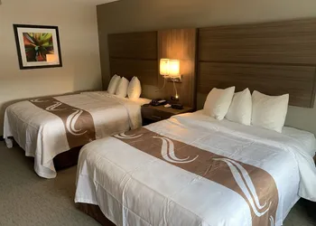 Quality Inn Mishawaka - South Bend hotel thumbnail 7