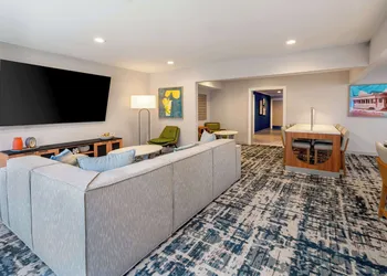 Homewood Suites by Hilton Eatontown hotel thumbnail 6