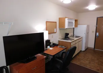 Birch Hill Suite Rochester – Med City hotel thumbnail 4