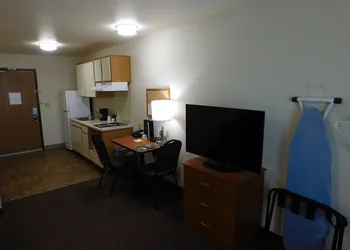 Birch Hill Suite Rochester – Med City hotel thumbnail 5