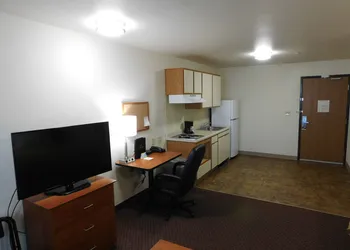 Birch Hill Suite Rochester – Med City hotel thumbnail 7