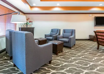 Comfort Suites Owensboro South hotel thumbnail 3