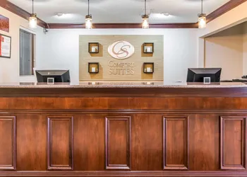 Comfort Suites Owensboro South hotel thumbnail 4