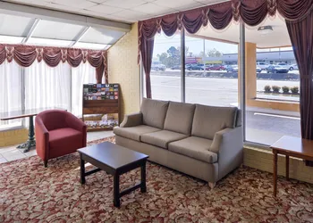 Quality Inn Starkville near University hotel thumbnail 8