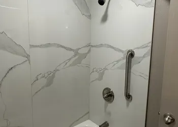 Express Inn & Suites hotel thumbnail 3