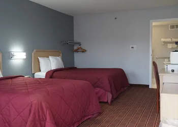Rodeway Inn Beebe hotel thumbnail 5