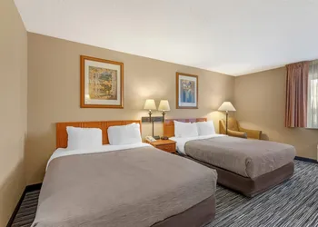 Quality Inn & Suites Wellington - Fort Collins hotel thumbnail 4