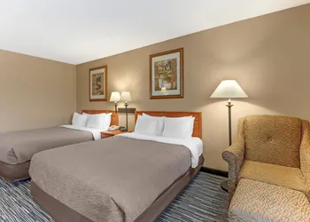 Quality Inn & Suites Wellington - Fort Collins hotel thumbnail 5