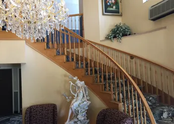 Triplodge of Santa Clarita hotel thumbnail 2